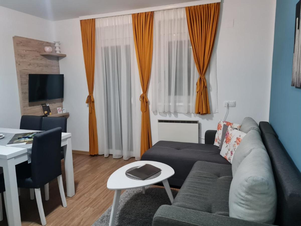 Apartmani Lotus Връдник Екстериор снимка